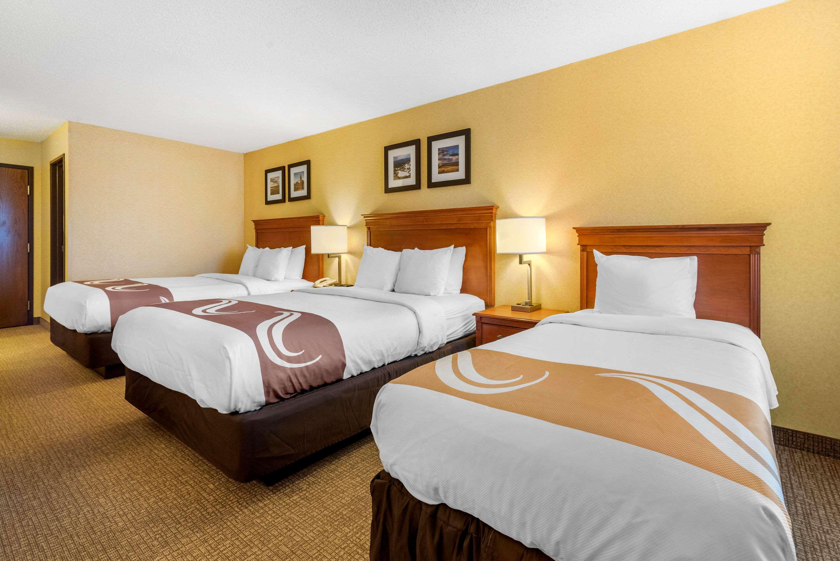 Quality Inn I-25 Пуэбло Экстерьер фото
