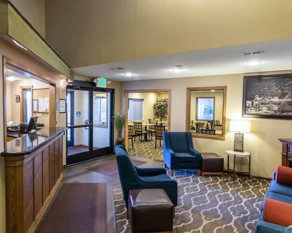 Quality Inn I-25 Пуэбло Интерьер фото